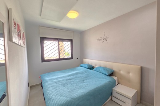 Reventa - Apartment / Flat * - Orihuela Costa * - Punta Prima *