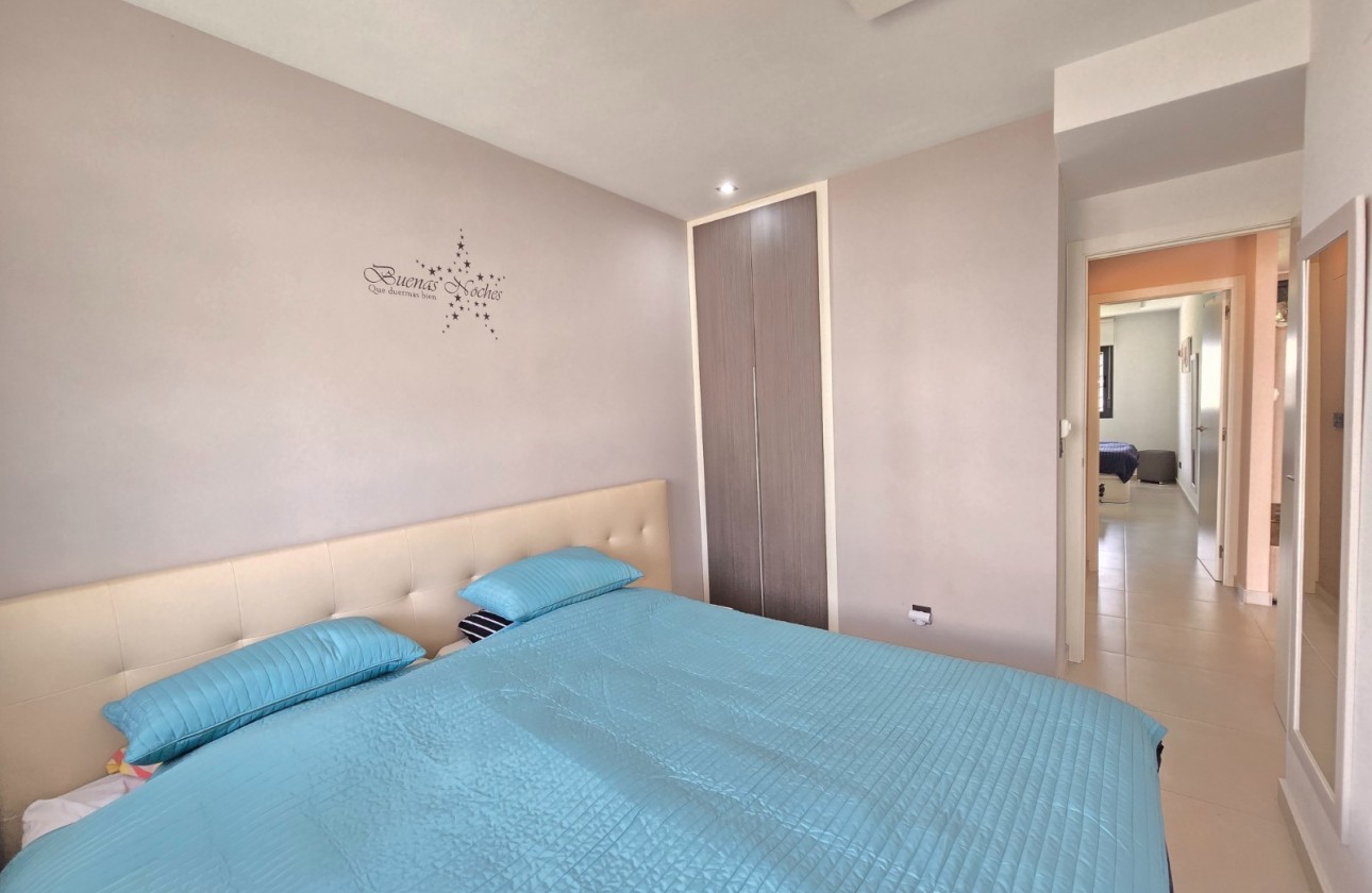 Reventa - Apartment / Flat * - Orihuela Costa * - Punta Prima *