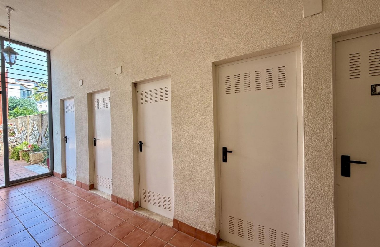 Reventa - Apartamento - Orihuela Costa - Villamartin