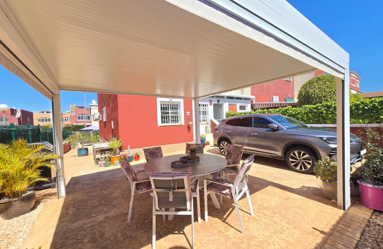 Reventa - Apartment / Flat * - Orihuela Costa * - Los Altos *