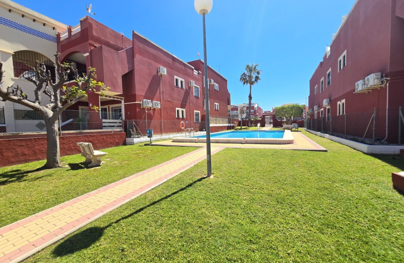 Reventa - Apartment / Flat * - Orihuela Costa * - Los Altos *