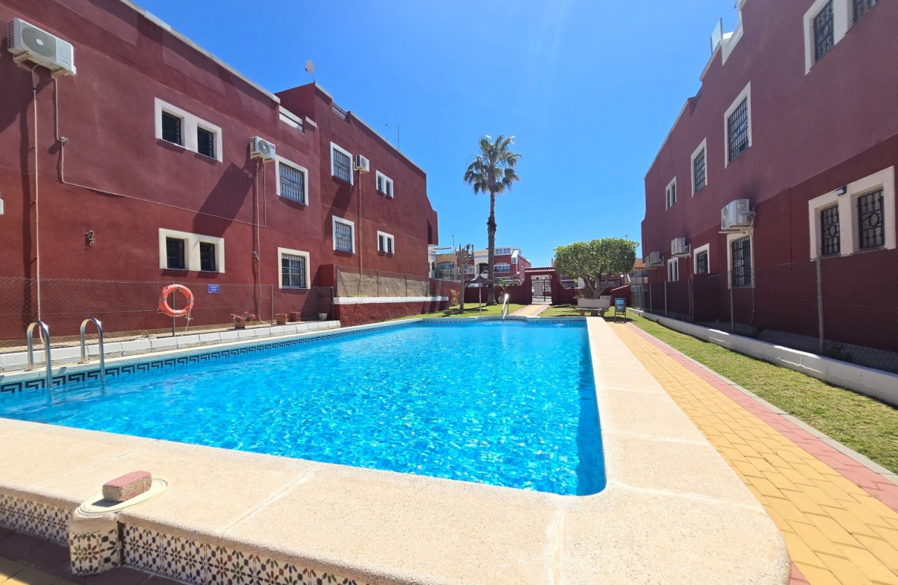 Reventa - Apartment / Flat * - Orihuela Costa * - Los Altos *