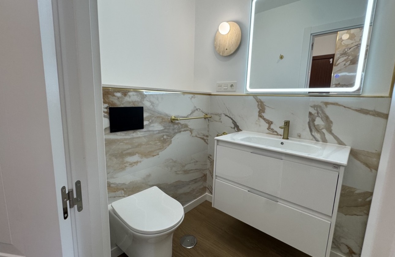 Reventa - Apartamento - Punta Prima