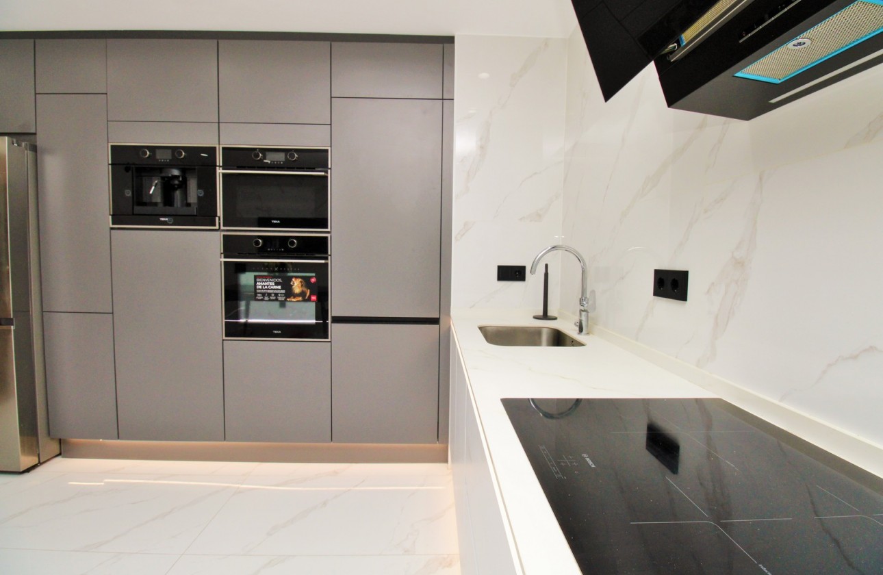 Resale - Apartment - Torrevieja