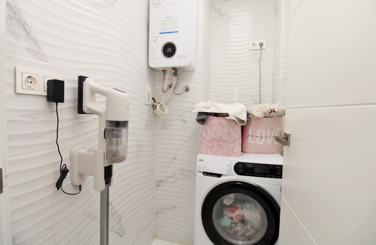 Resale - Apartment - Torrevieja