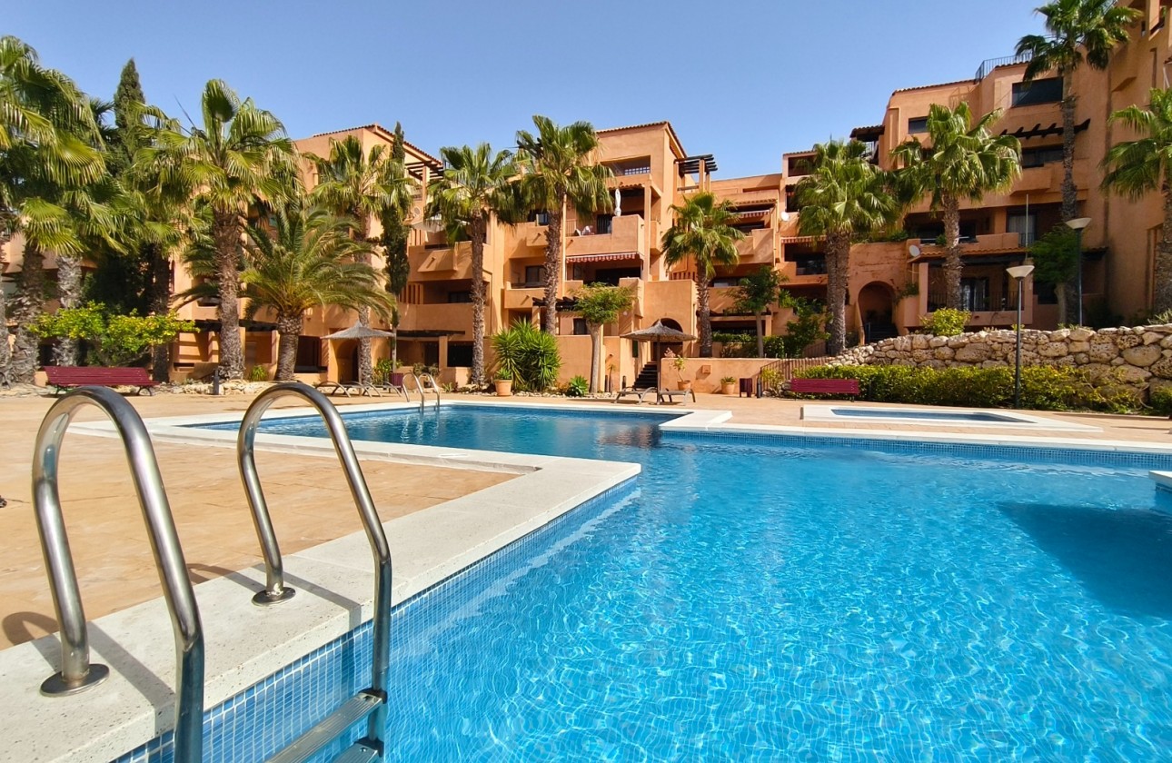 Resale - Apartment / Flat - Orihuela Costa - Villamartin
