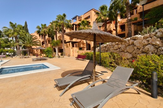 Resale - Apartment / Flat - Orihuela Costa - Villamartin