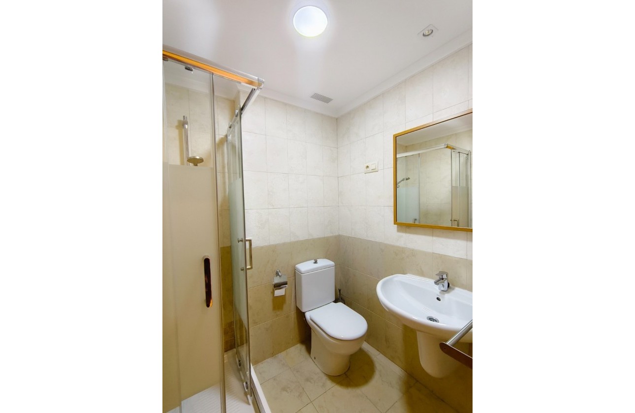 Resale - Apartment / Flat - Orihuela Costa - Villamartin