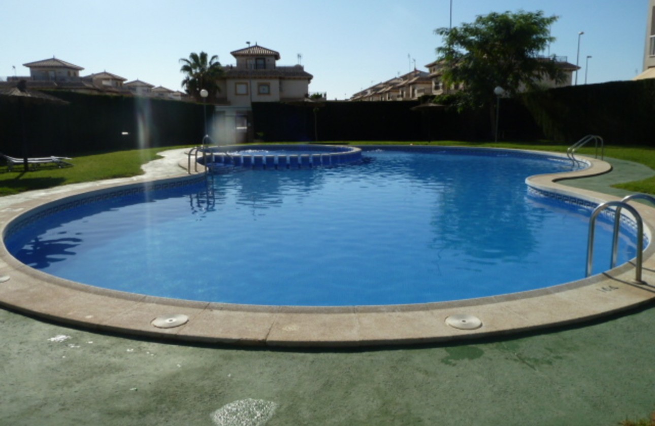 Reventa - Apartamento - Cabo Roig