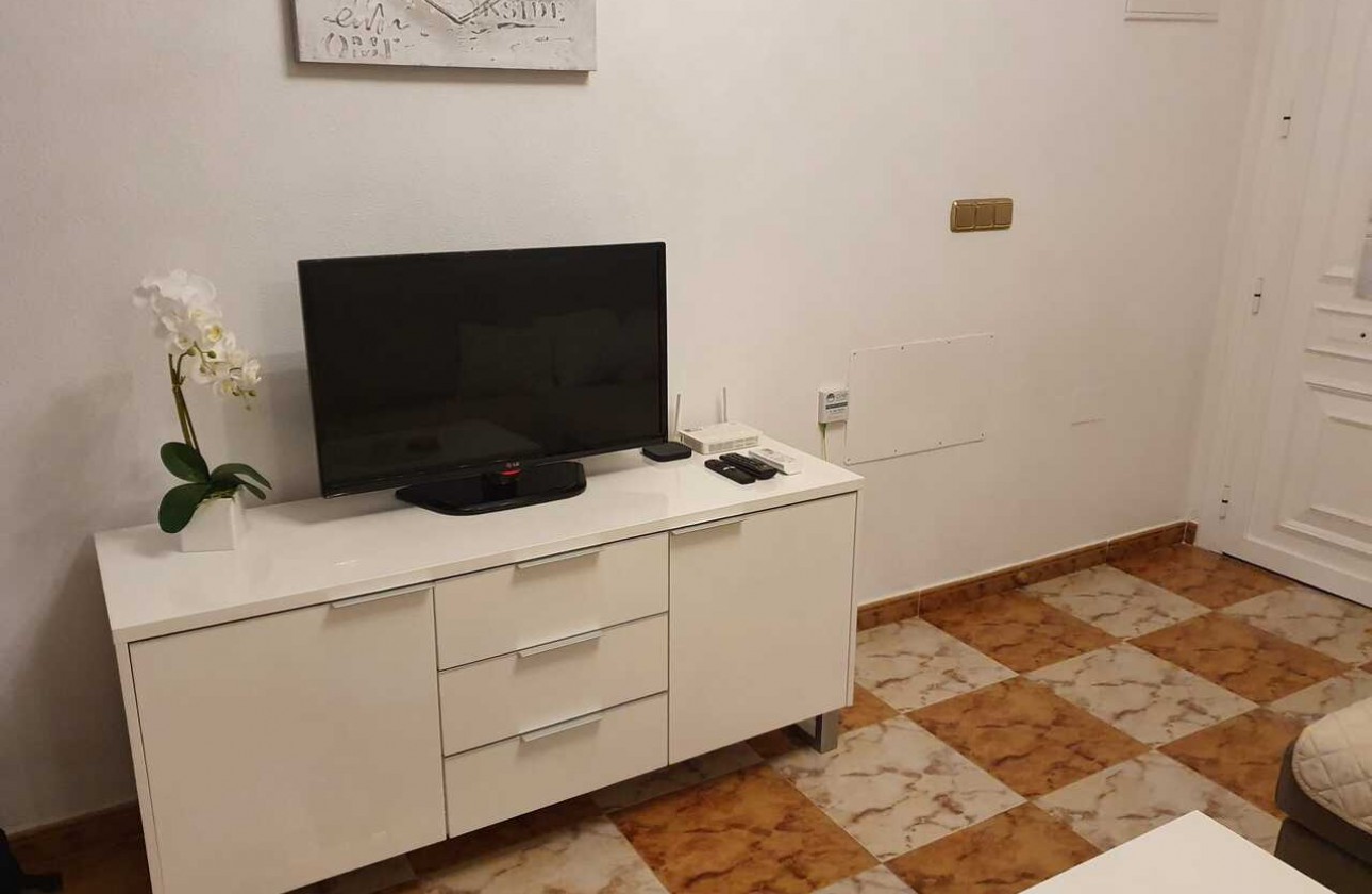 Reventa - Apartamento - Cabo Roig