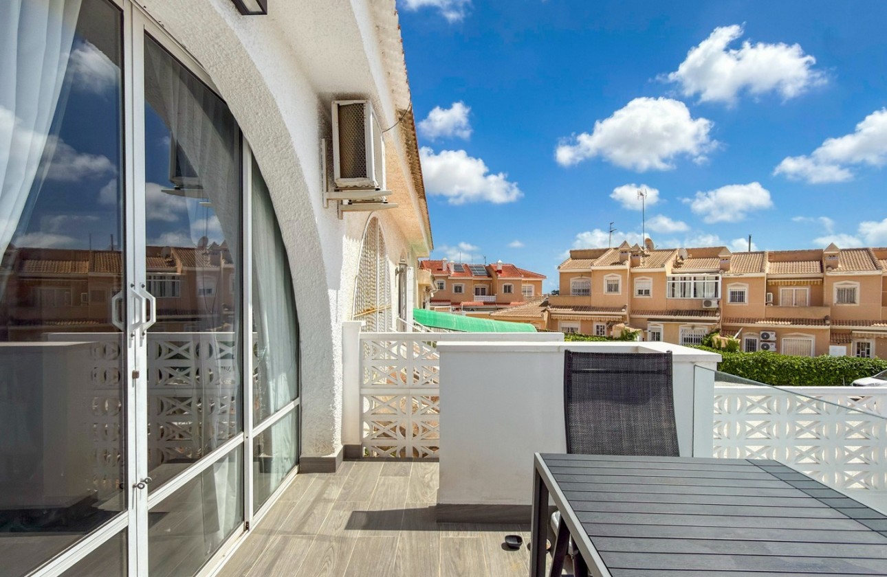 Resale - Bungalow - Ciudad Quesada