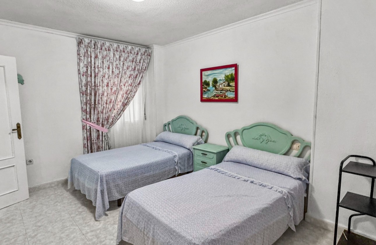 Reventa - Apartamento - Torrevieja - Playa de los Locos
