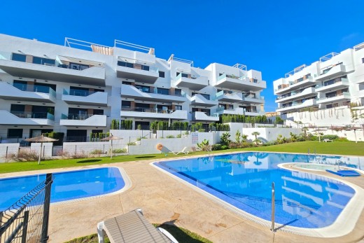 Reventa - Apartamento - Villamartin