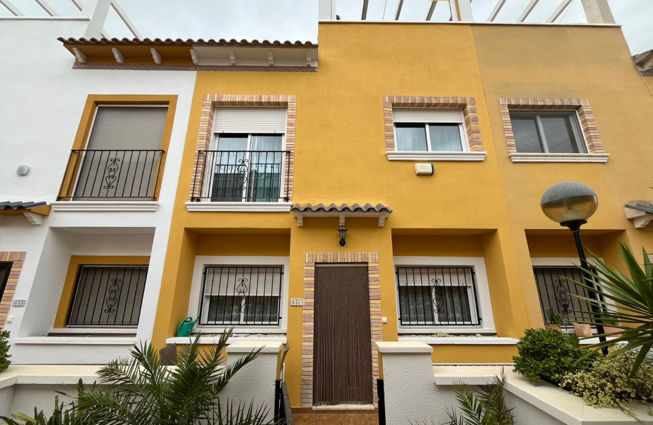 Reventa - Town House - Catral