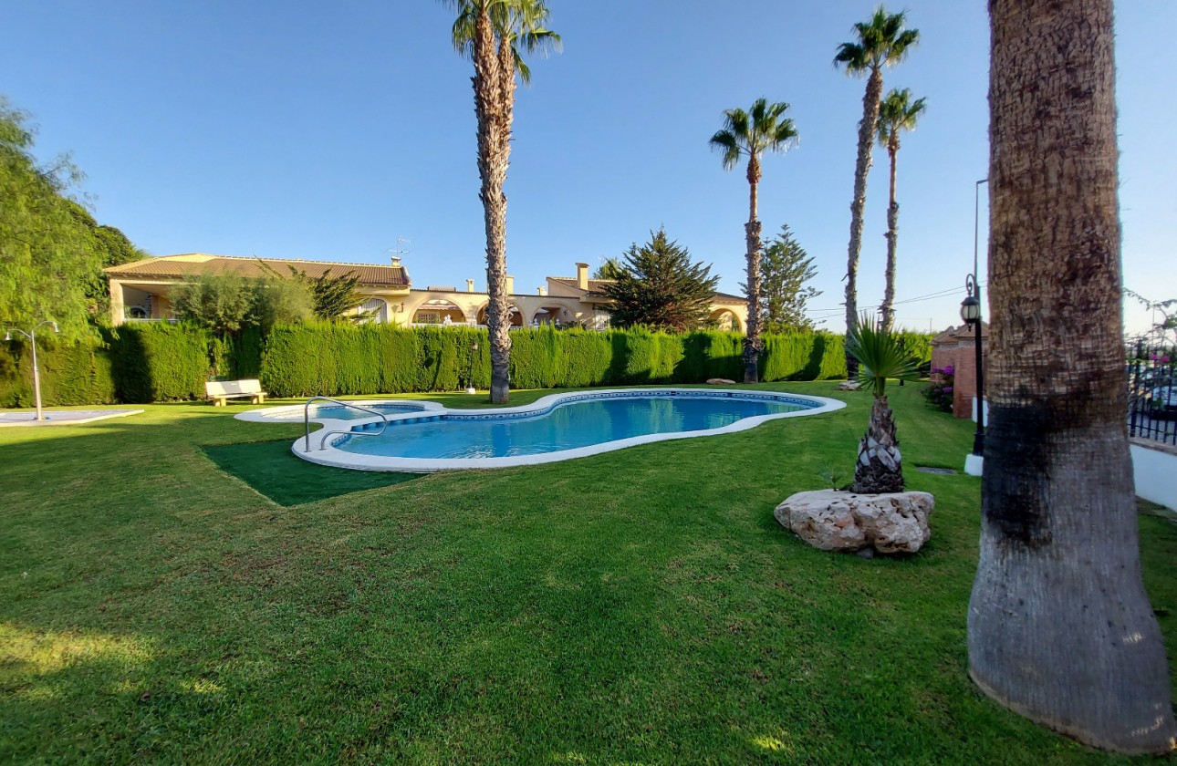 Reventa - Town House - Catral