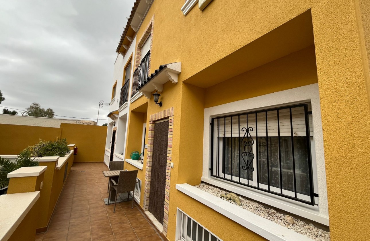 Reventa - Town House - Catral