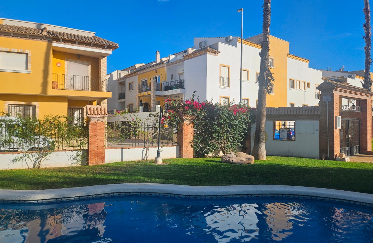Reventa - Town House - Catral