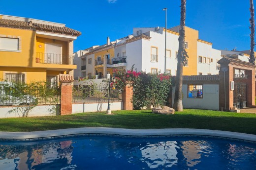 Reventa - Town House - Catral