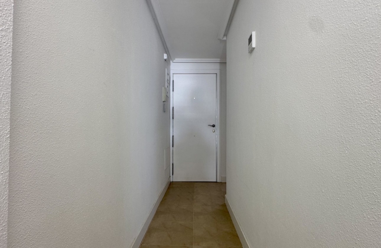 Återförsäljning -  - Torrevieja