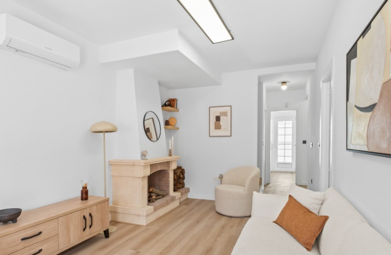 Återförsäljning - Detached Villa - Orihuela Costa - Villamartín