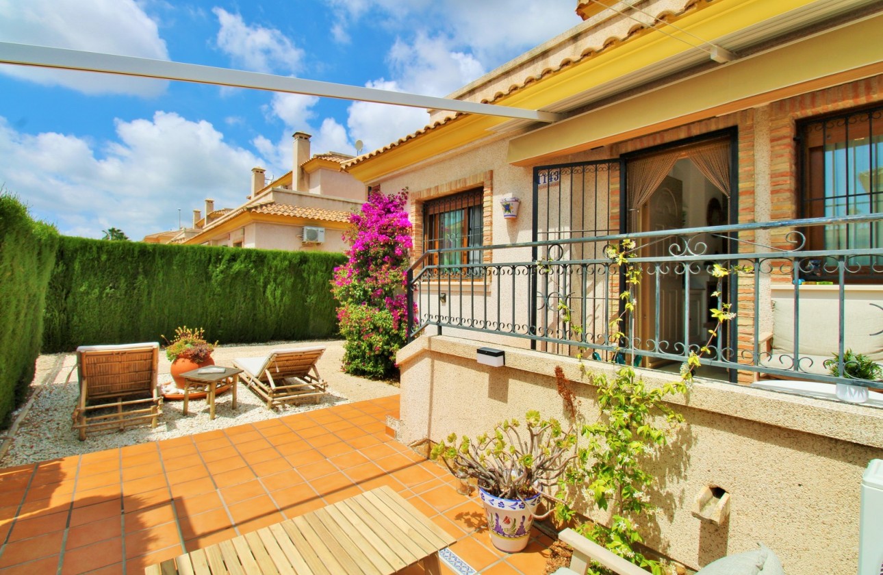 Resale - Townhouse - Villamartin - PAU 8
