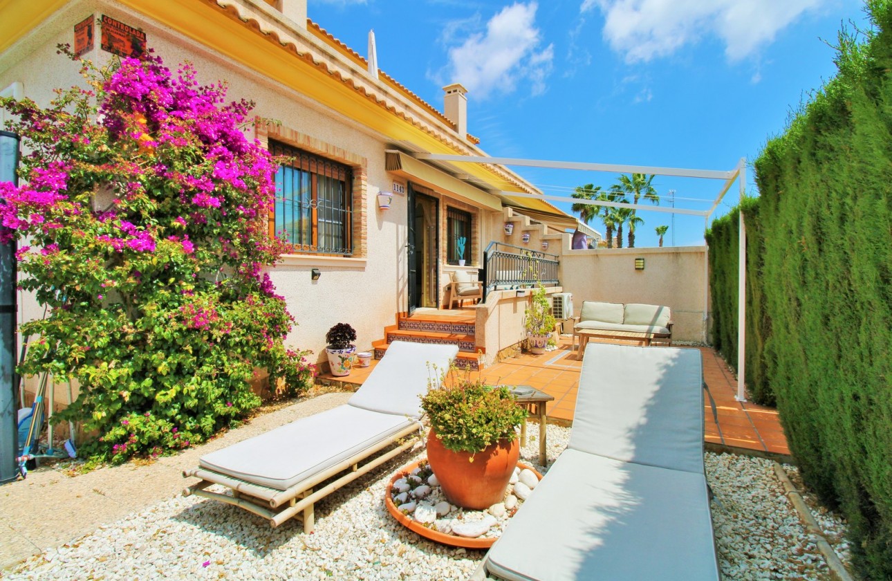Resale - Townhouse - Villamartin - PAU 8