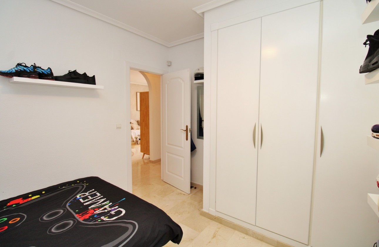 Resale - Townhouse - Villamartin - PAU 8