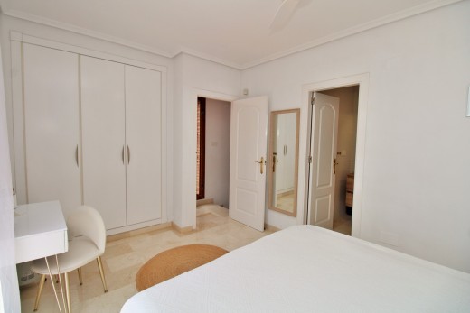 Resale - Townhouse - Villamartin - PAU 8