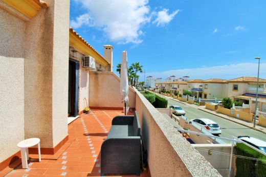 Resale - Townhouse - Villamartin - PAU 8