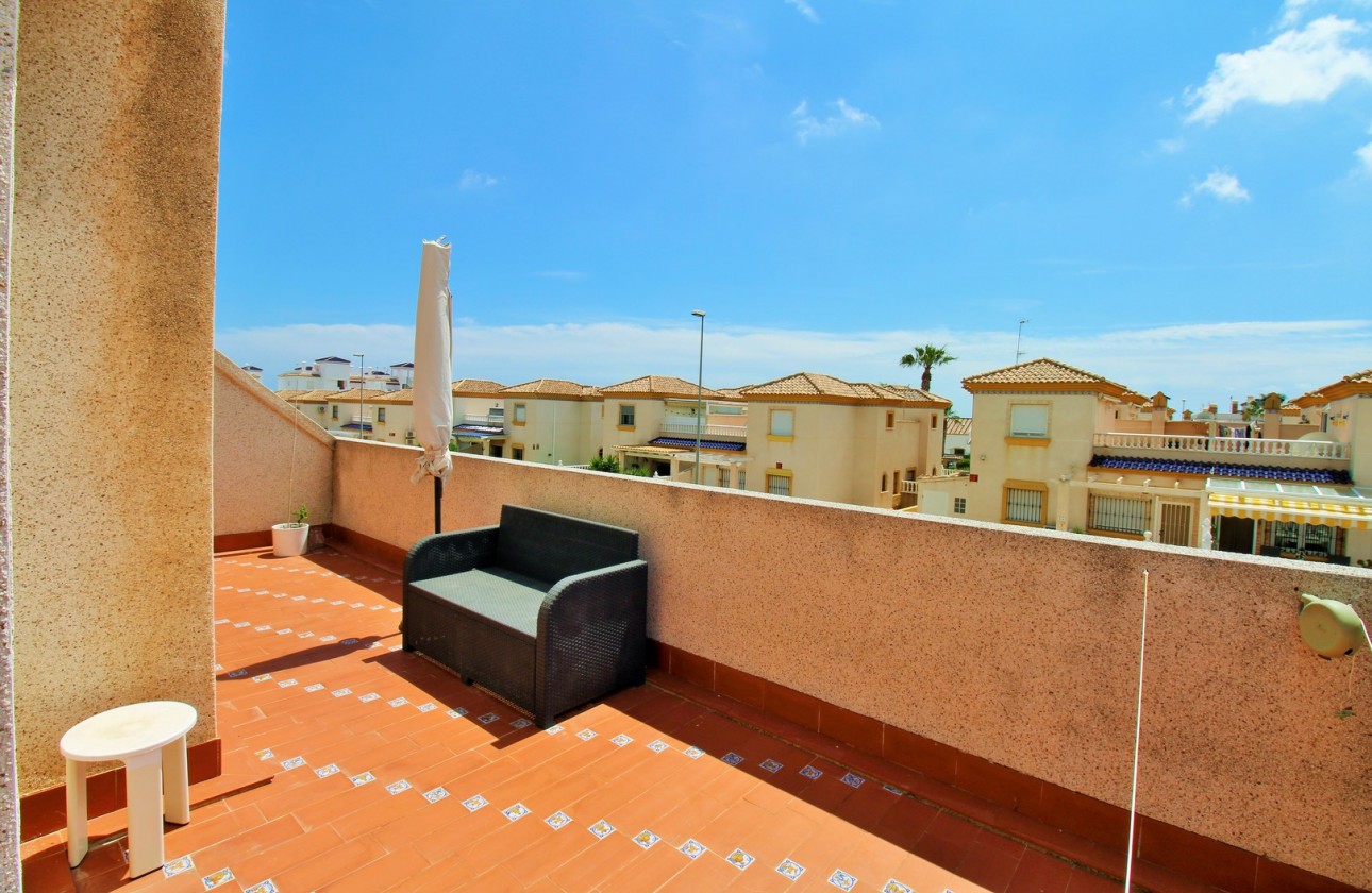 Resale - Townhouse - Villamartin - PAU 8