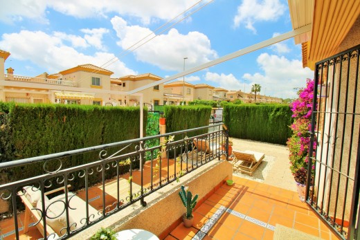 Resale - Townhouse - Villamartin - PAU 8