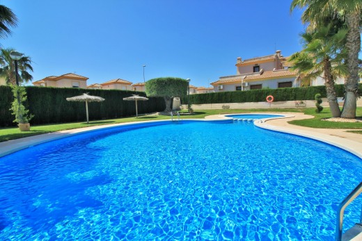 Resale - Townhouse - Villamartin - PAU 8