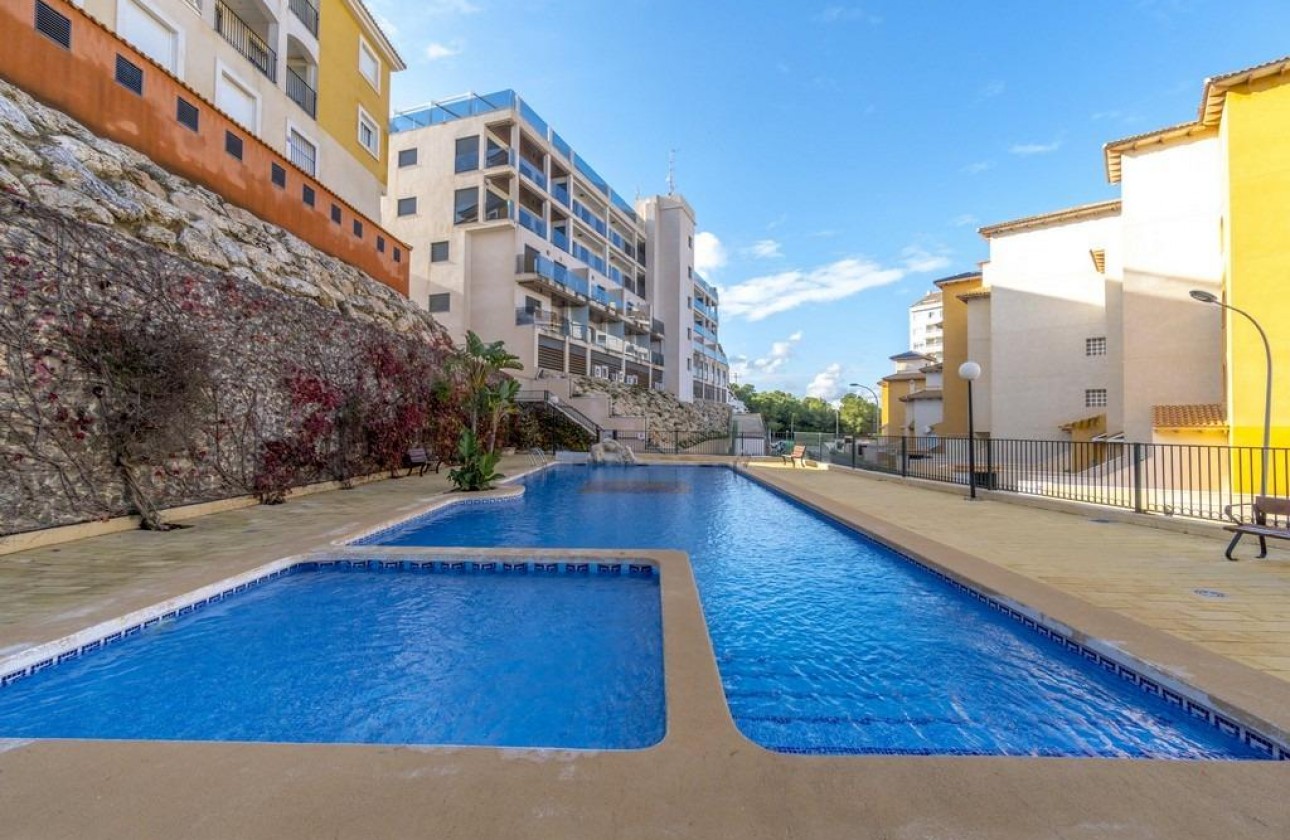 Reventa - Parking - Orihuela Costa - Campoamor