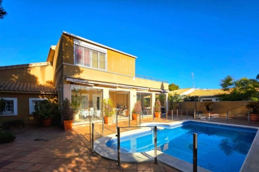 Reventa - Chalet - Dehesa de campoamor - Campoamor