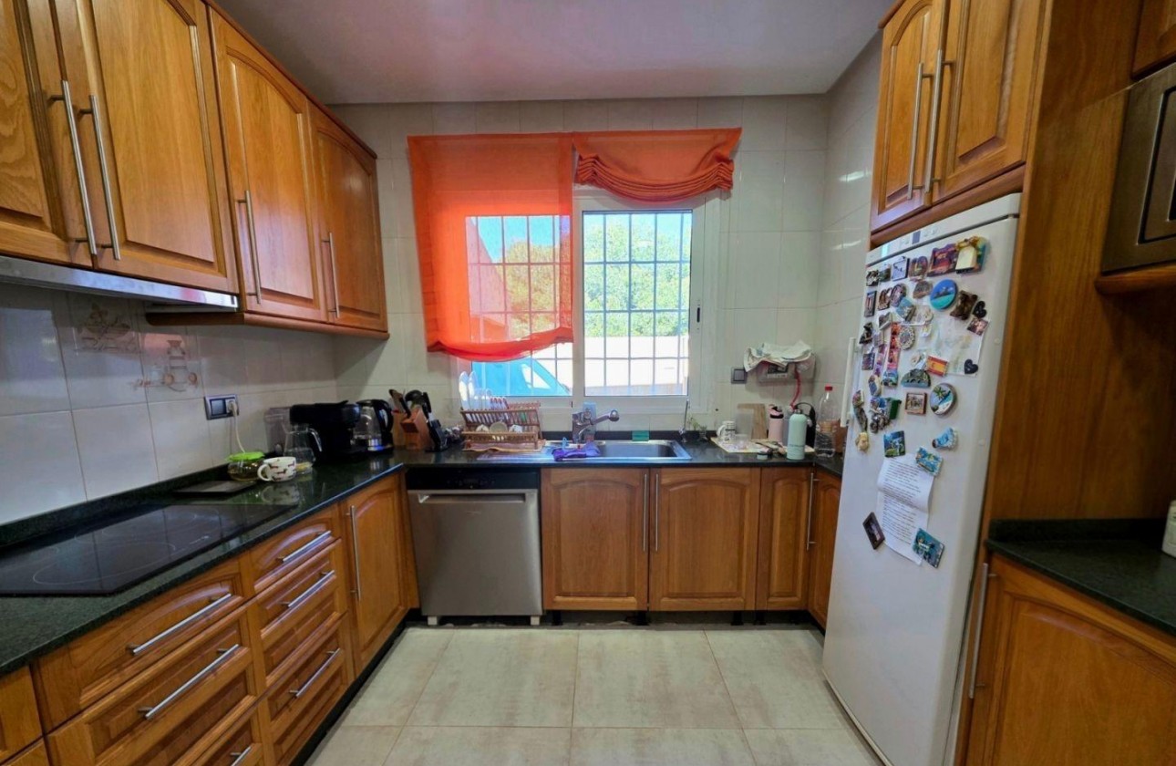 Reventa - Chalet - Dehesa de campoamor - Campoamor