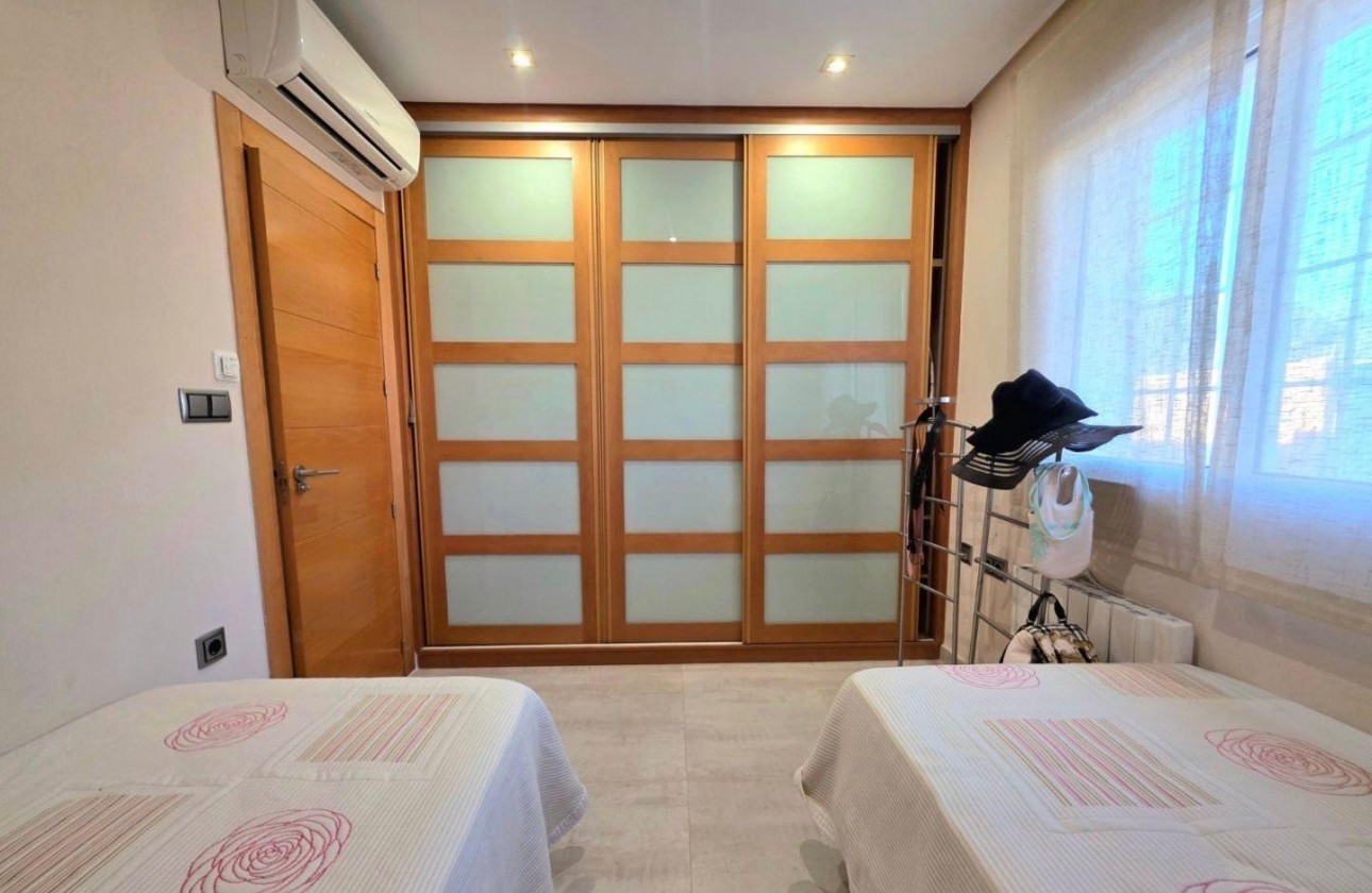 Reventa - Chalet - Dehesa de campoamor - Campoamor