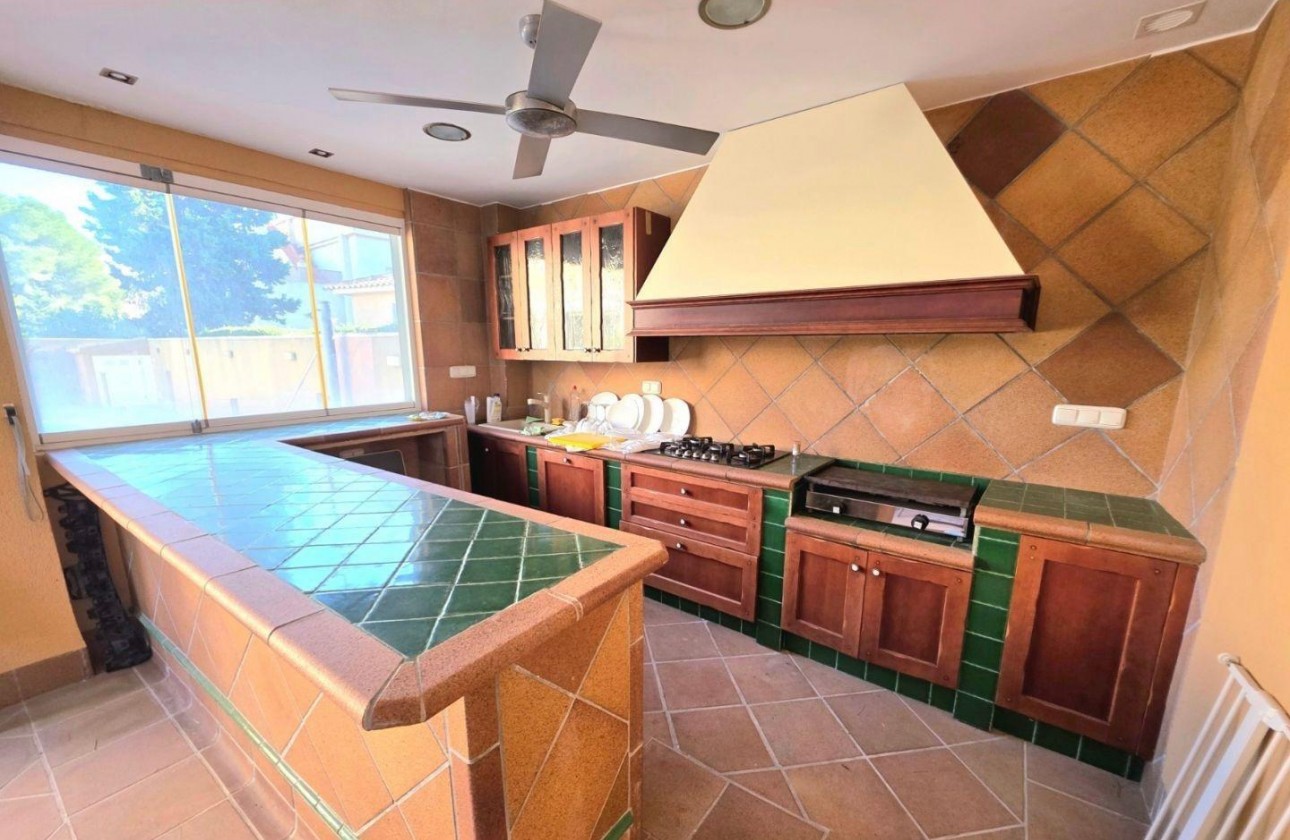 Reventa - Chalet - Dehesa de campoamor - Campoamor