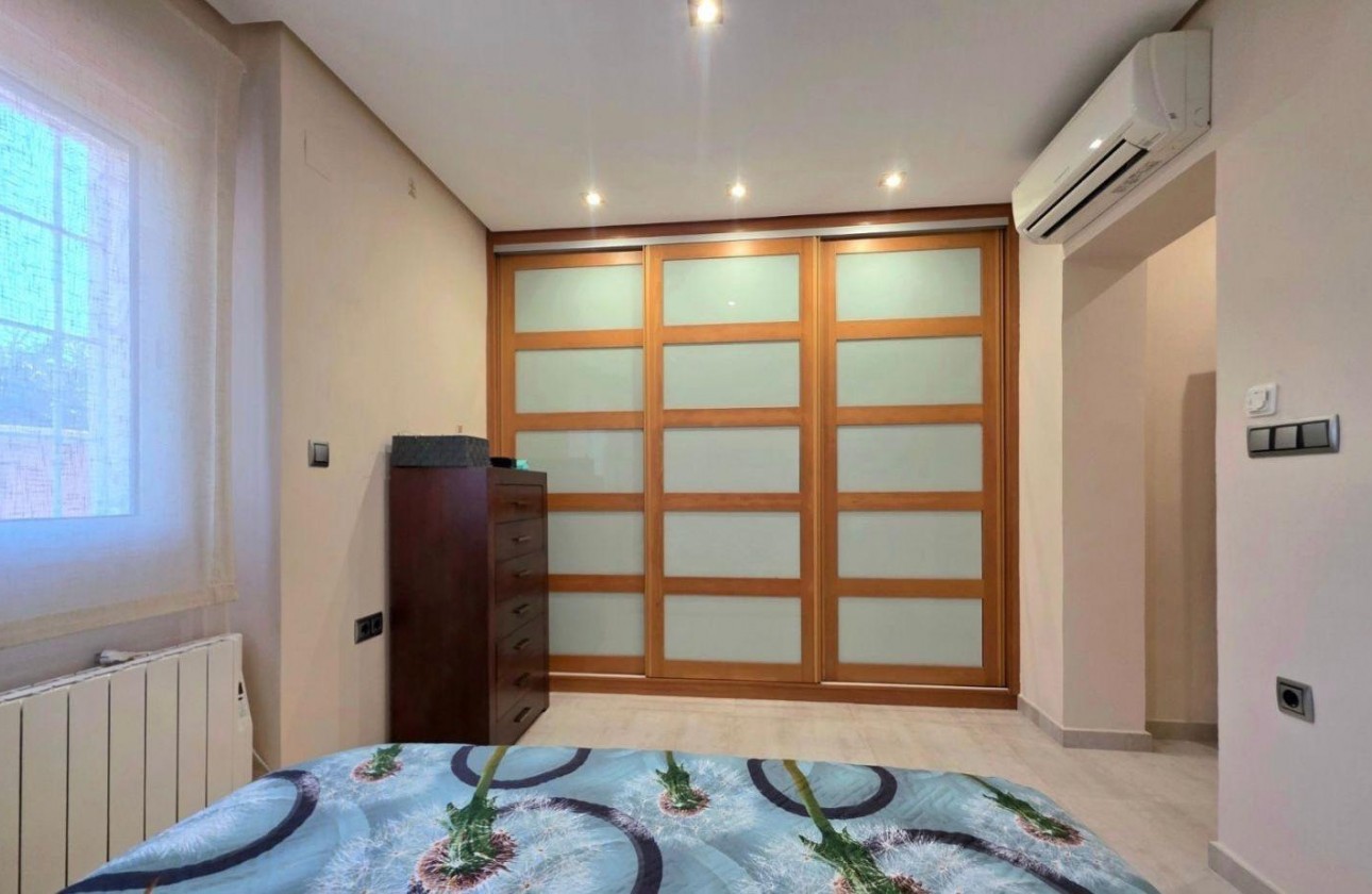 Reventa - Chalet - Dehesa de campoamor - Campoamor