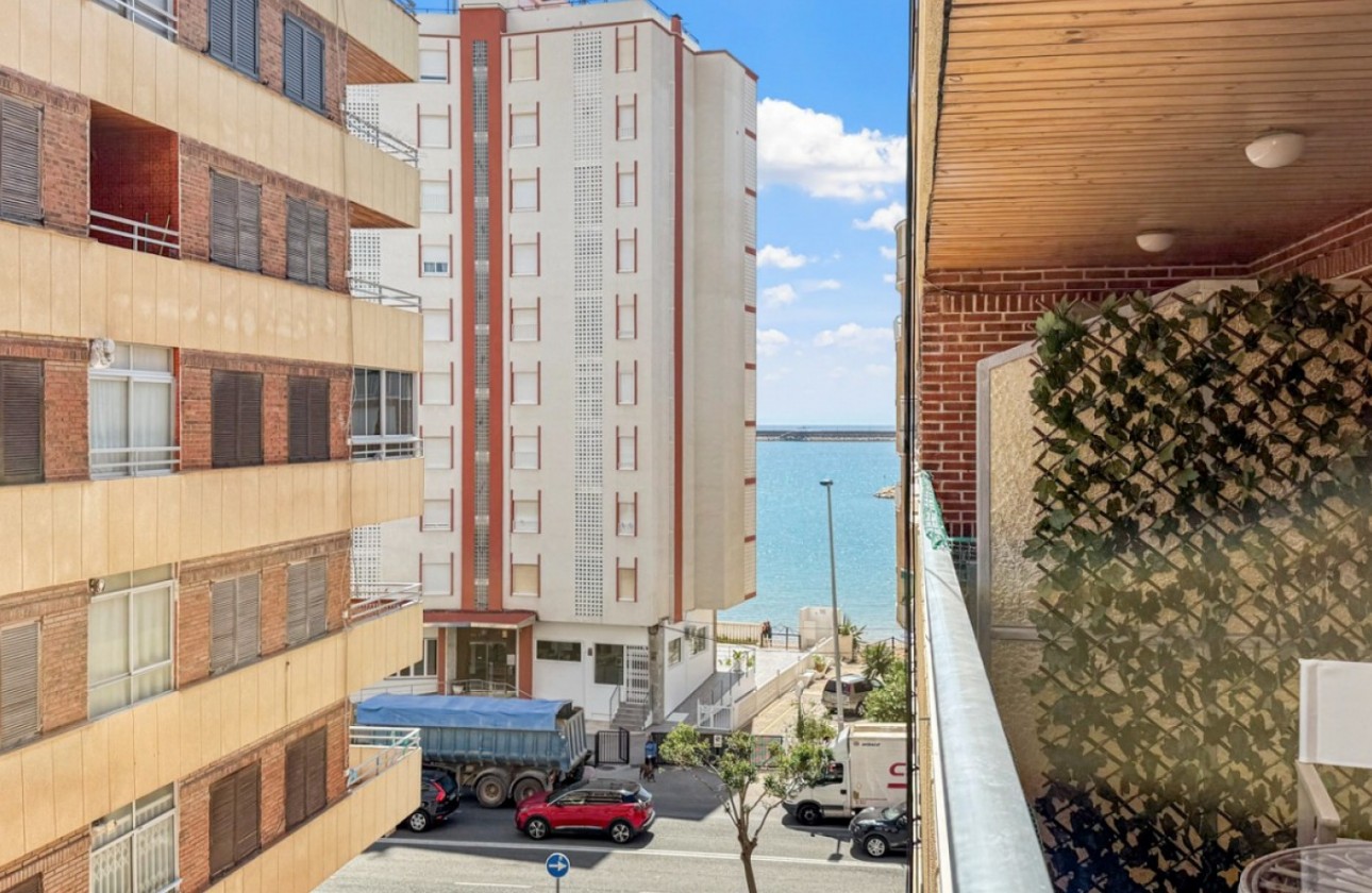 Reventa - Apartamento - Torrevieja - El Acequión - Los Náufragos