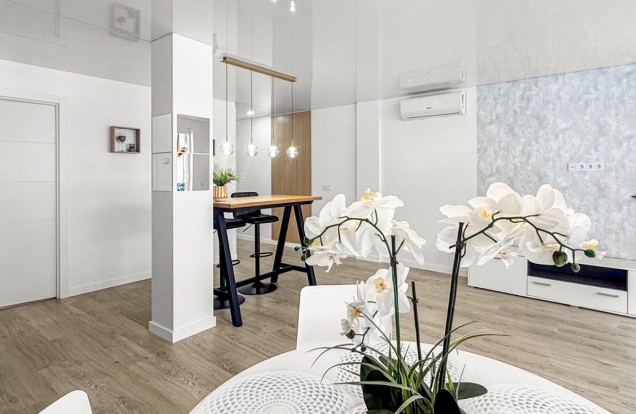Reventa - Apartamento - Torrevieja - El Acequión - Los Náufragos