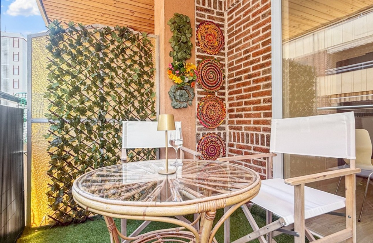 Reventa - Apartamento - Torrevieja - El Acequión - Los Náufragos