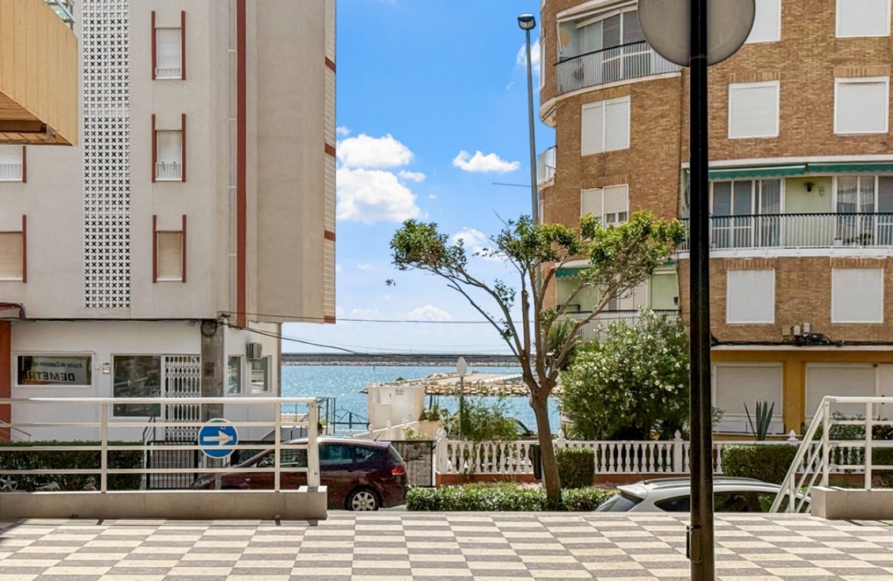 Reventa - Apartamento - Torrevieja - El Acequión - Los Náufragos