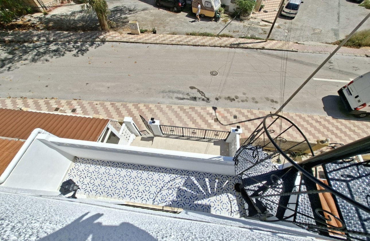 Resale - Town House - La Marina