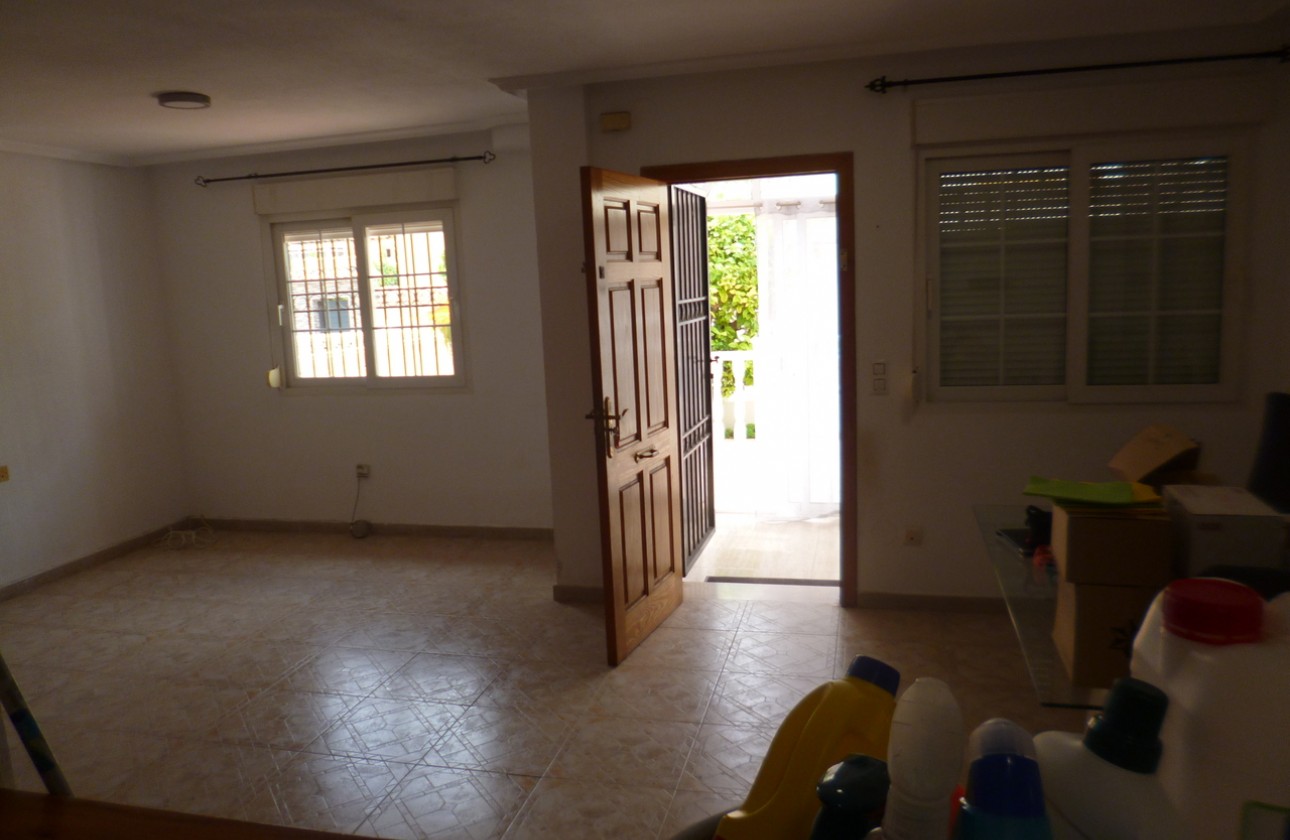 Reventa - Semi Detached Villa - Playa Flamenca