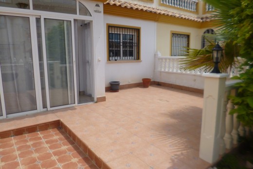 Reventa - Semi Detached Villa - Playa Flamenca