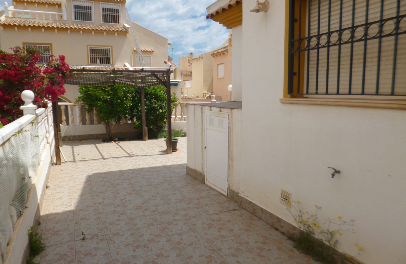 Reventa - Semi Detached Villa - Playa Flamenca