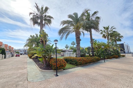 Reventa - Apartment / Flat * - Orihuela Costa * - Villamartín *
