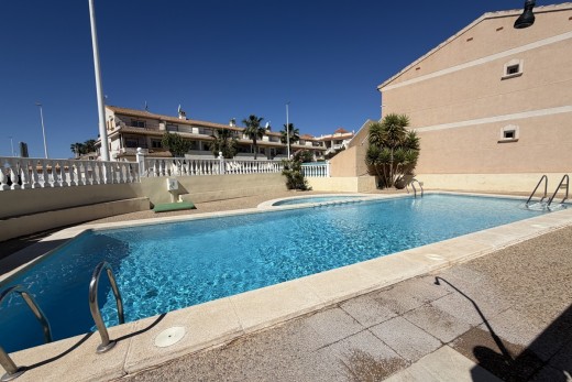 Reventa - Apartamento - La Zenia