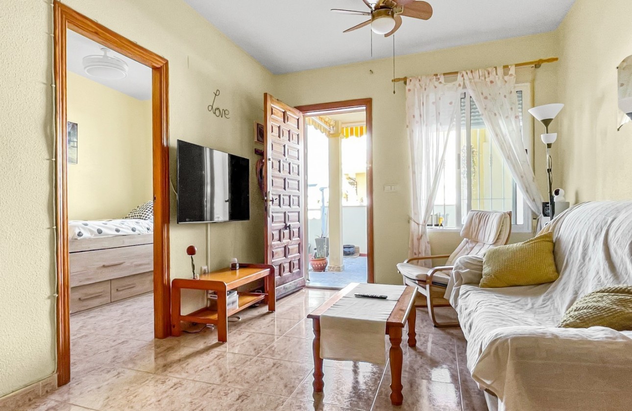 Resale - Bungalow - Orihuela Costa - Playa Flamenca