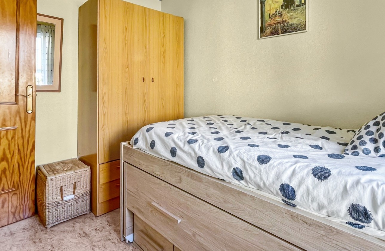 Resale - Bungalow - Orihuela Costa - Playa Flamenca